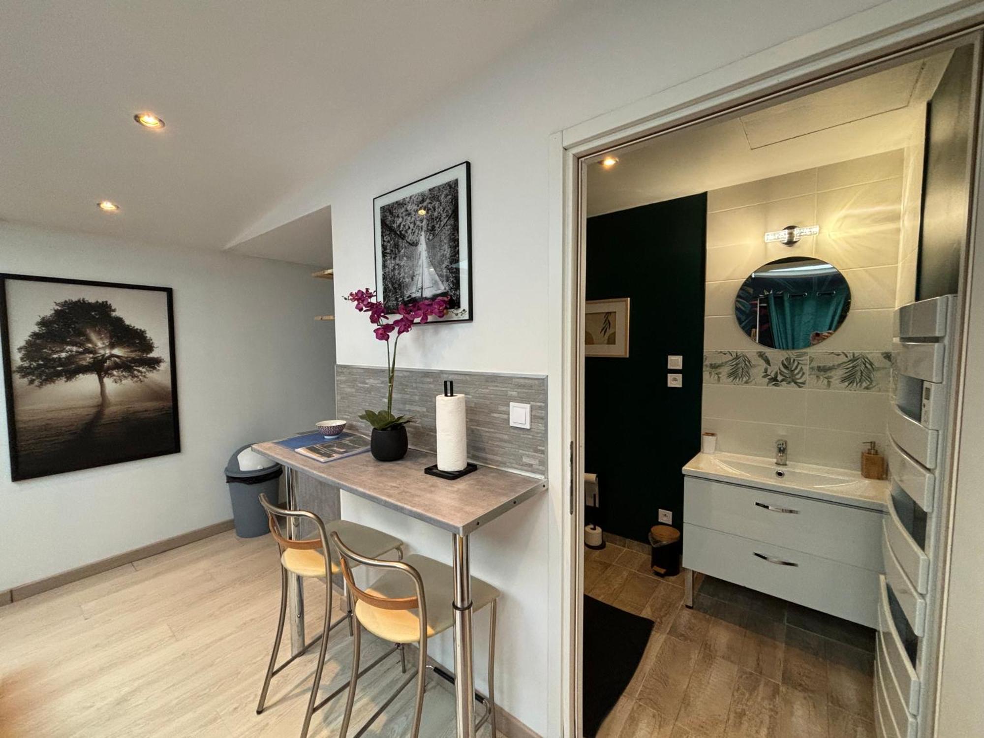 Jungle - 2p A 4p -henriville Appartement Amiens